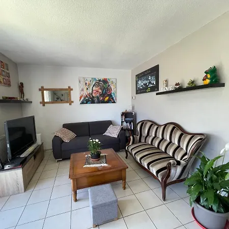 Maison De بيت للعطل *